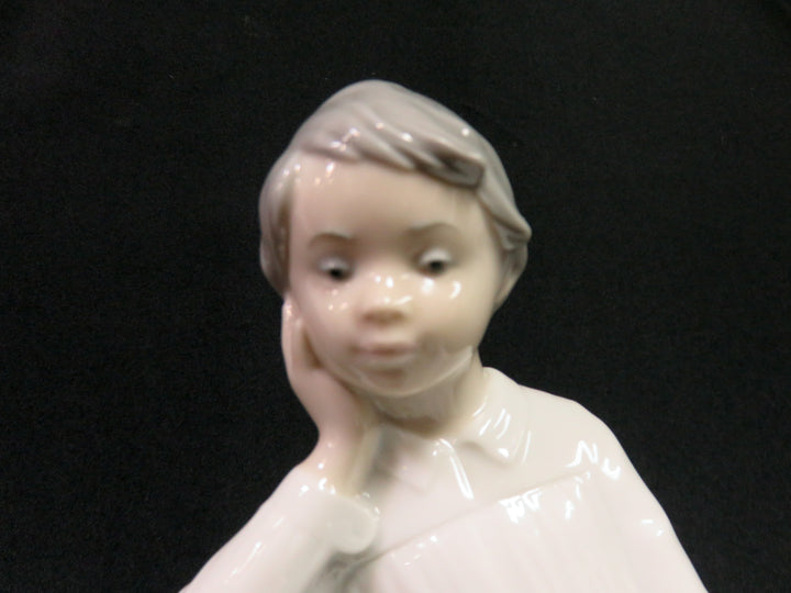 Lladró Figurine