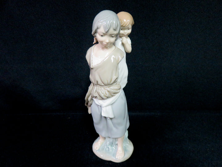 Lladró Figurine