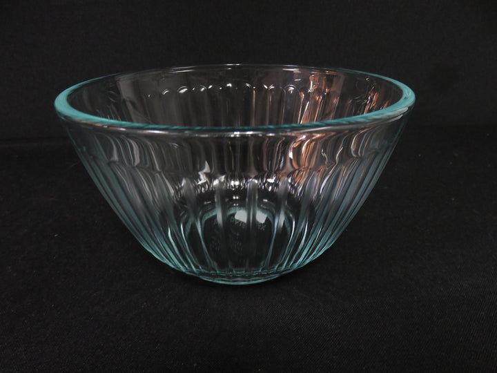 Pyrex Mixing Bowl Set