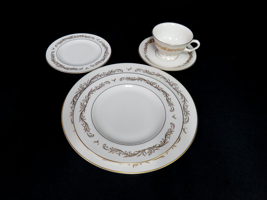 Pickard China Set