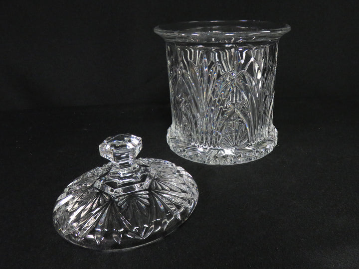 Lidded Biscuit Jar