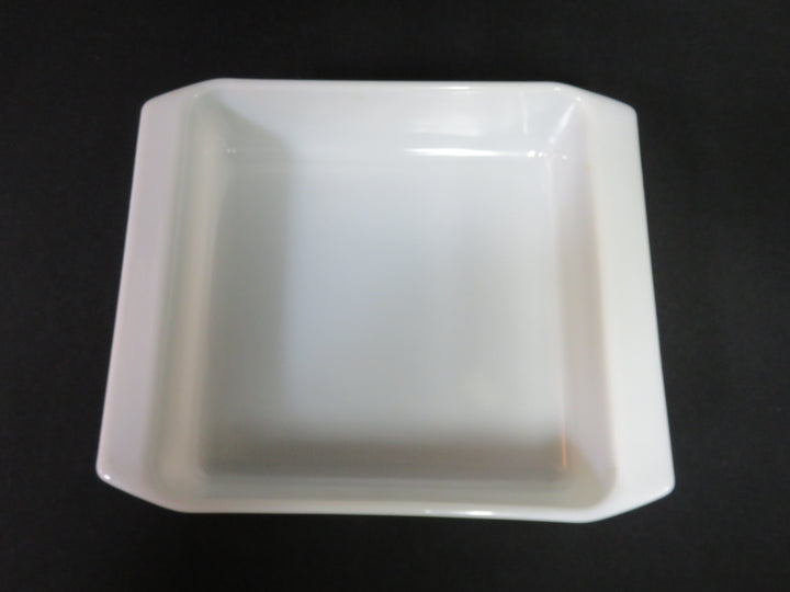Pyrex Serving Dish