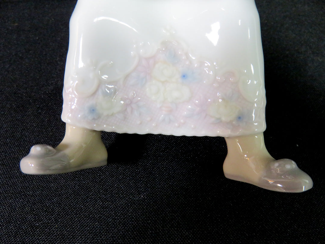 Lladró Figurine