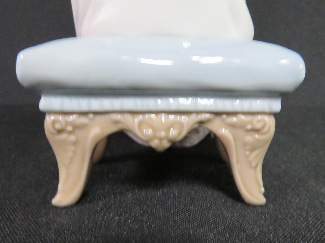 Lladró Figurine