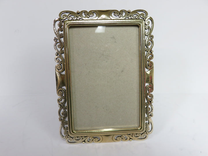 Brighton Frame