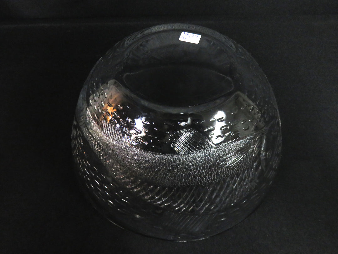 Swimming Fish Serving Bowl