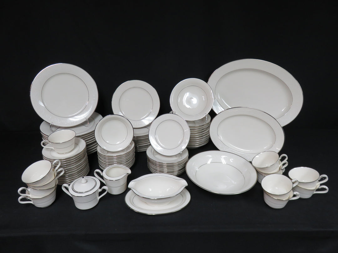 Noritake Sorento China Set