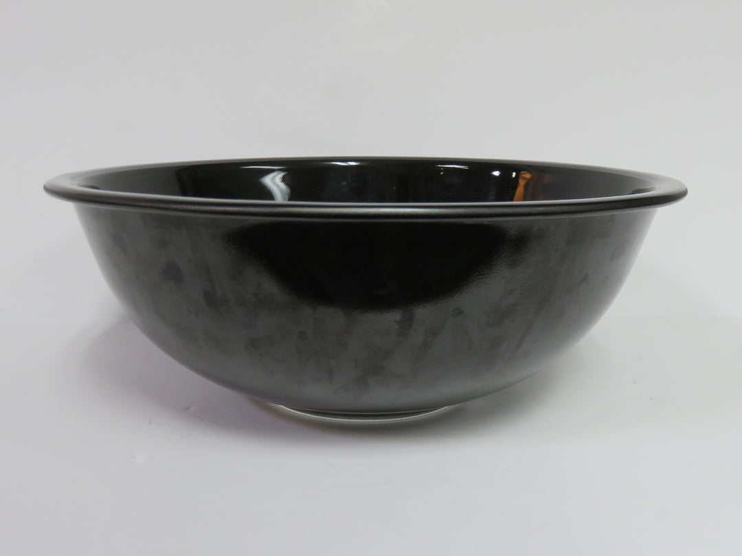 PYREX Black Mixing Bowl