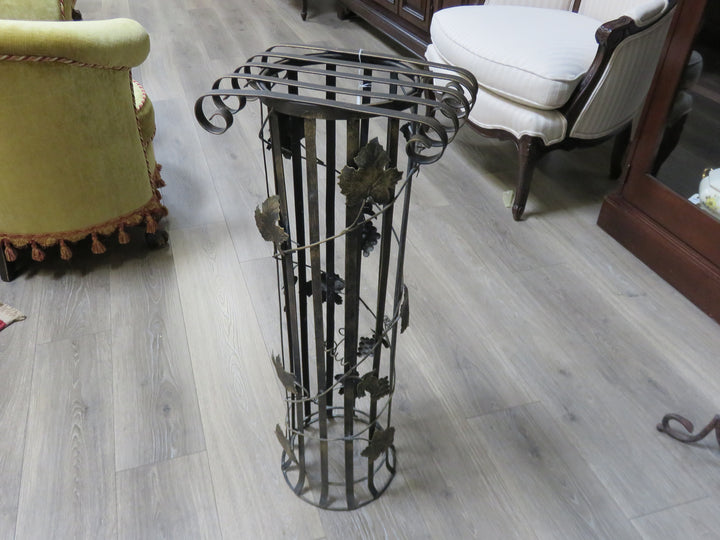 MCM Display/Plant Stand