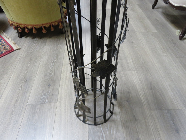 MCM Display/Plant Stand