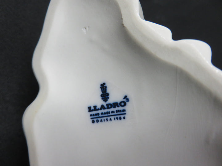 Lladró "Here Comes the Bride" Figurine