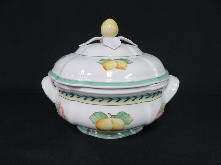 Villeroy & Boch Covered Vegetable Bowl