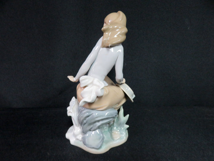 Lladró Figurine