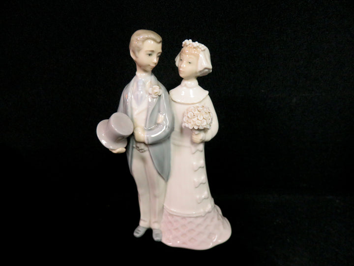 Lladró Figurine