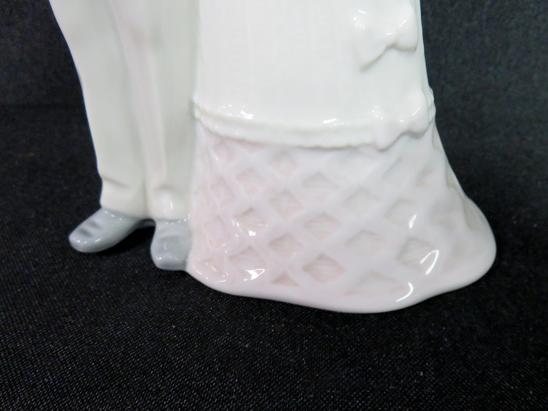 Lladró Figurine