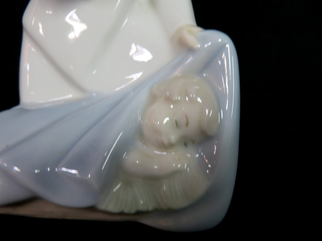 Lladró Figurine