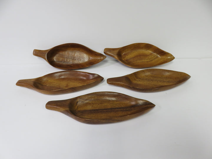 Leaf Shaped Appetizer Plates