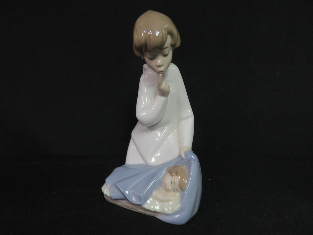 Lladró Figurine