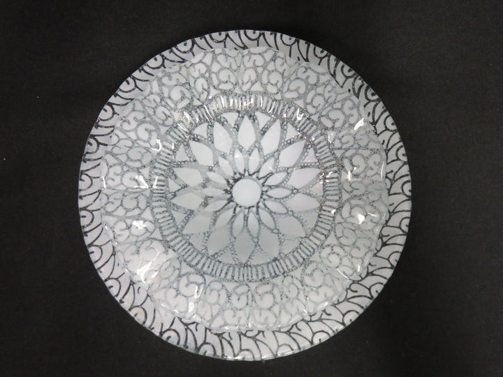 Ruffled Dish and Bowl