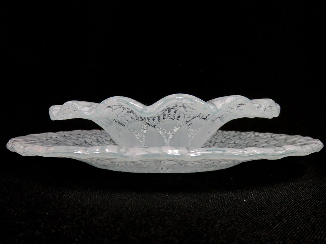 Ruffled Dish and Bowl