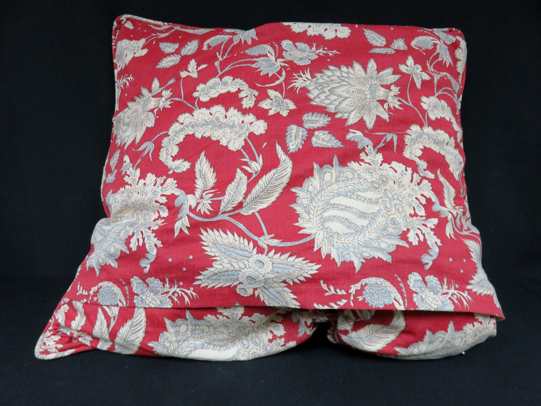 Pottery Barn Throw Pillow