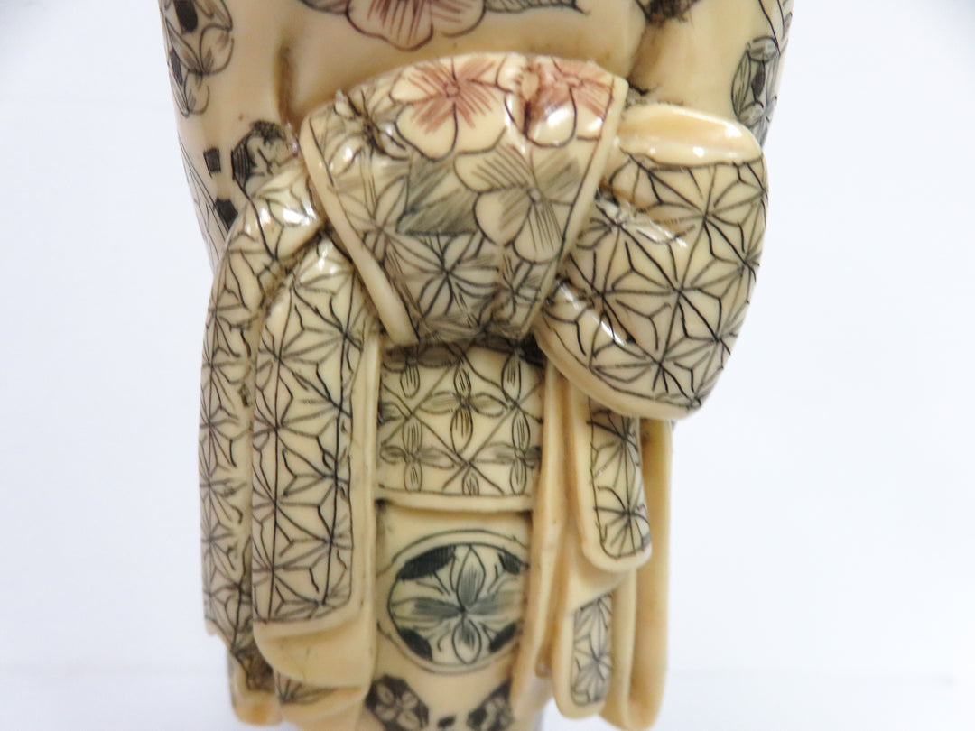 Vintage Japanese Figurine