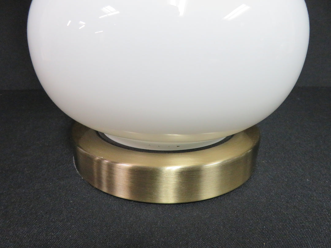 White Double Gourd Lamp
