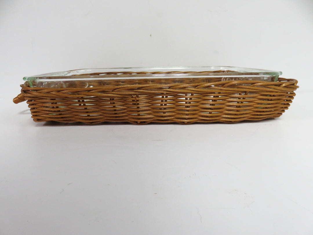 Pyrex Casserole with Basket