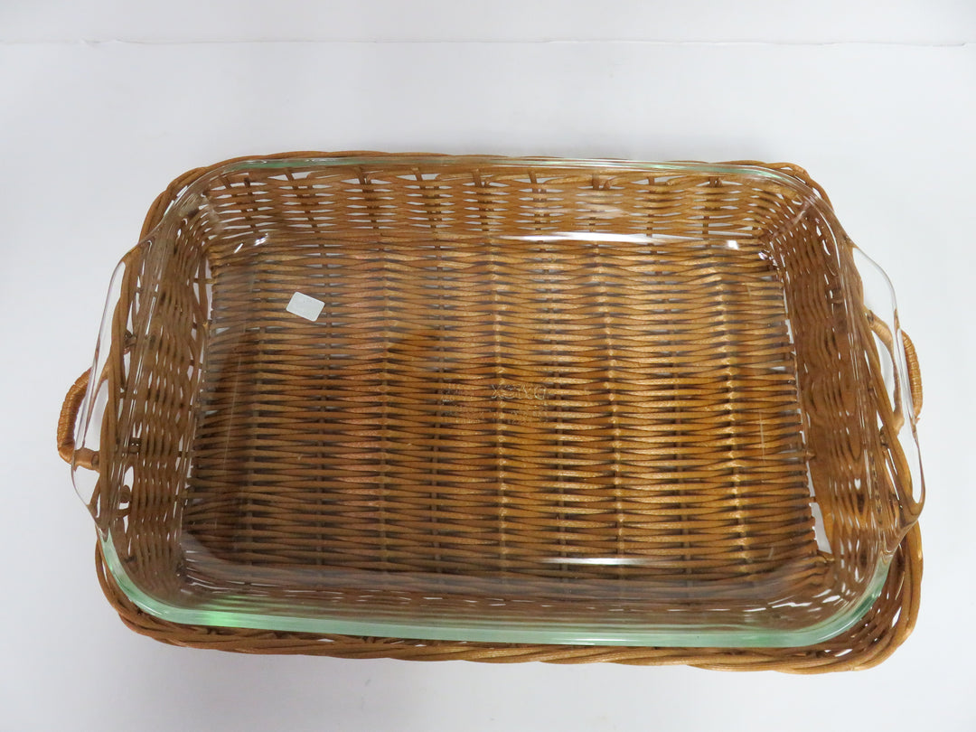 Pyrex Casserole with Basket