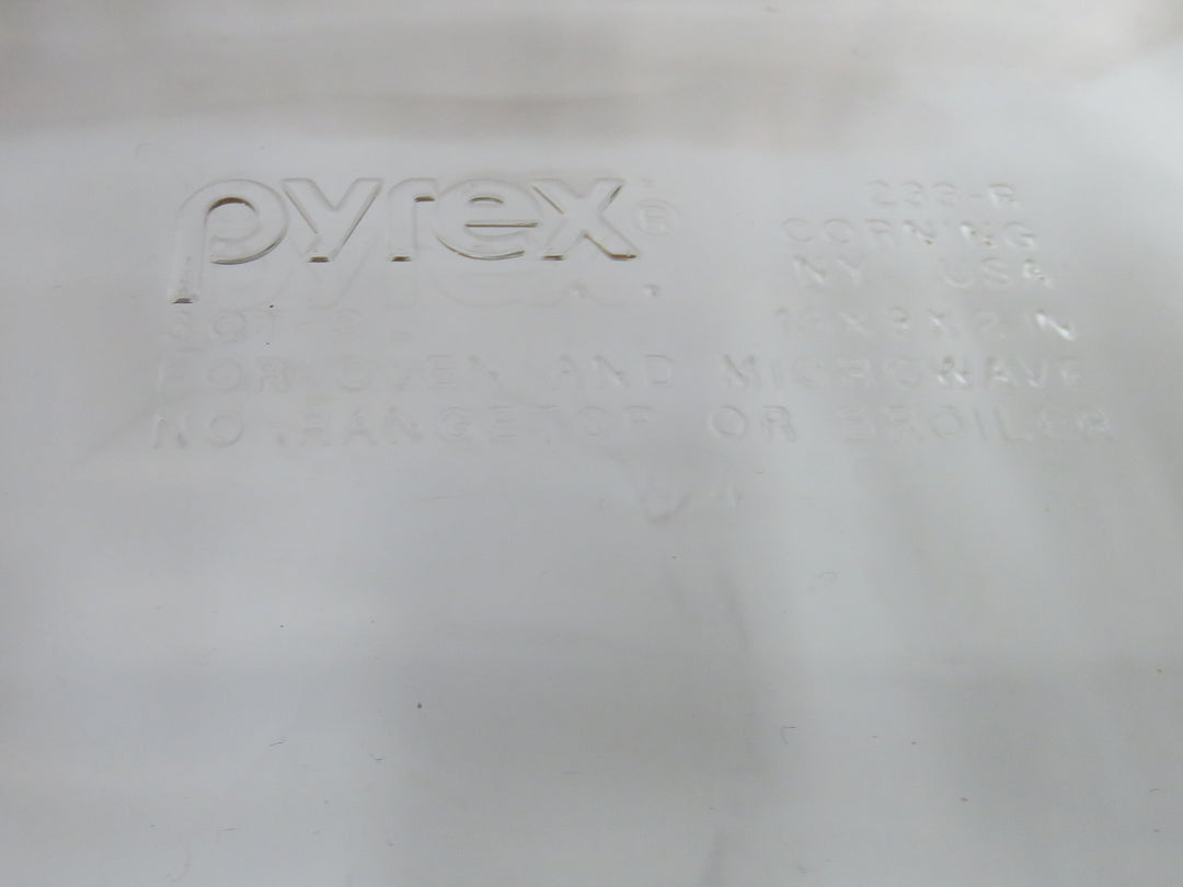 Pyrex Casserole with Basket