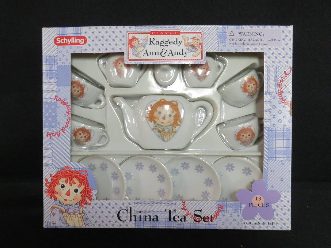 Raggedy Ann & Andy Child's Tea Set