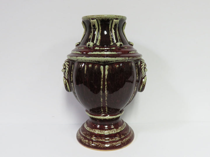 Lion Ring Vase