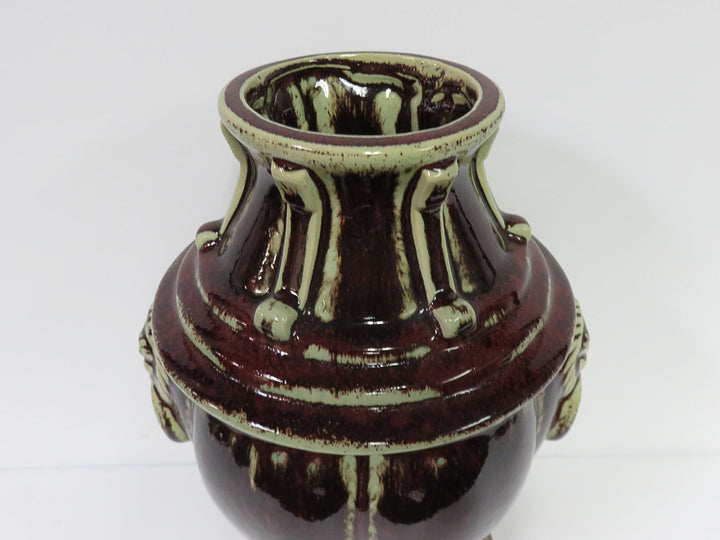 Lion Ring Vase