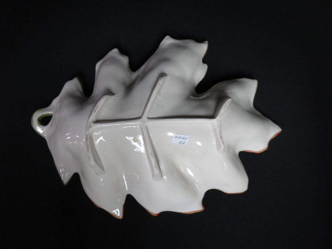Oak Leaf Bowl