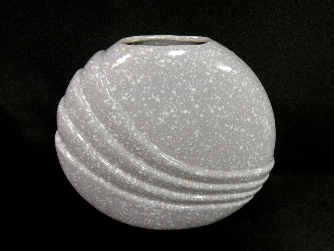 Elliptical Disk Vase