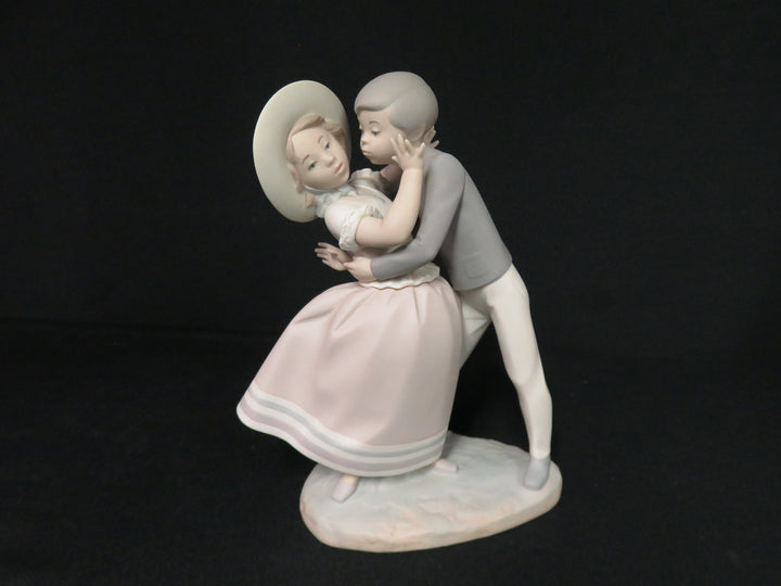 Lladró Figurine
