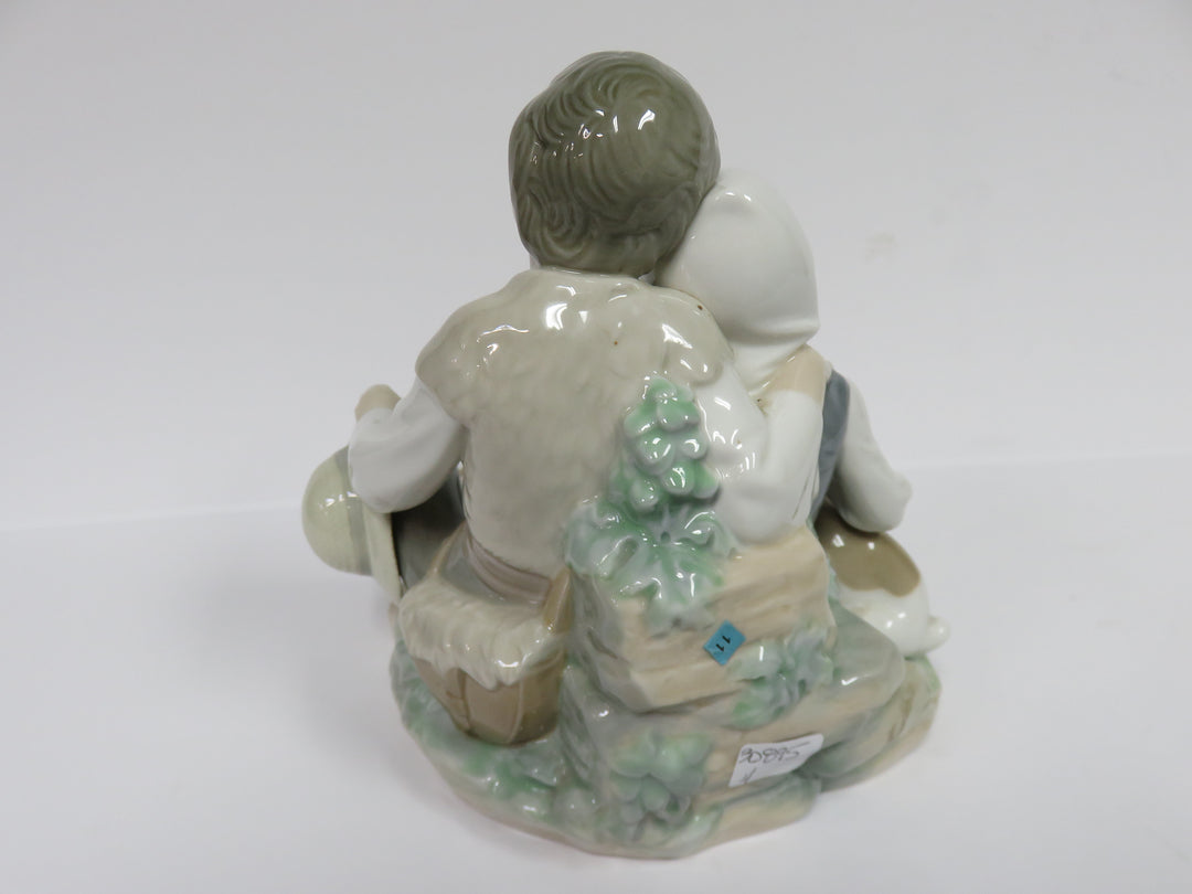 Lladró Figurine
