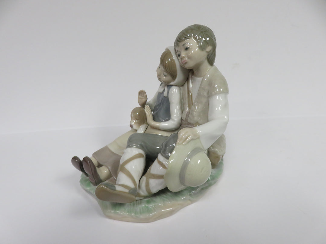 Lladró Figurine