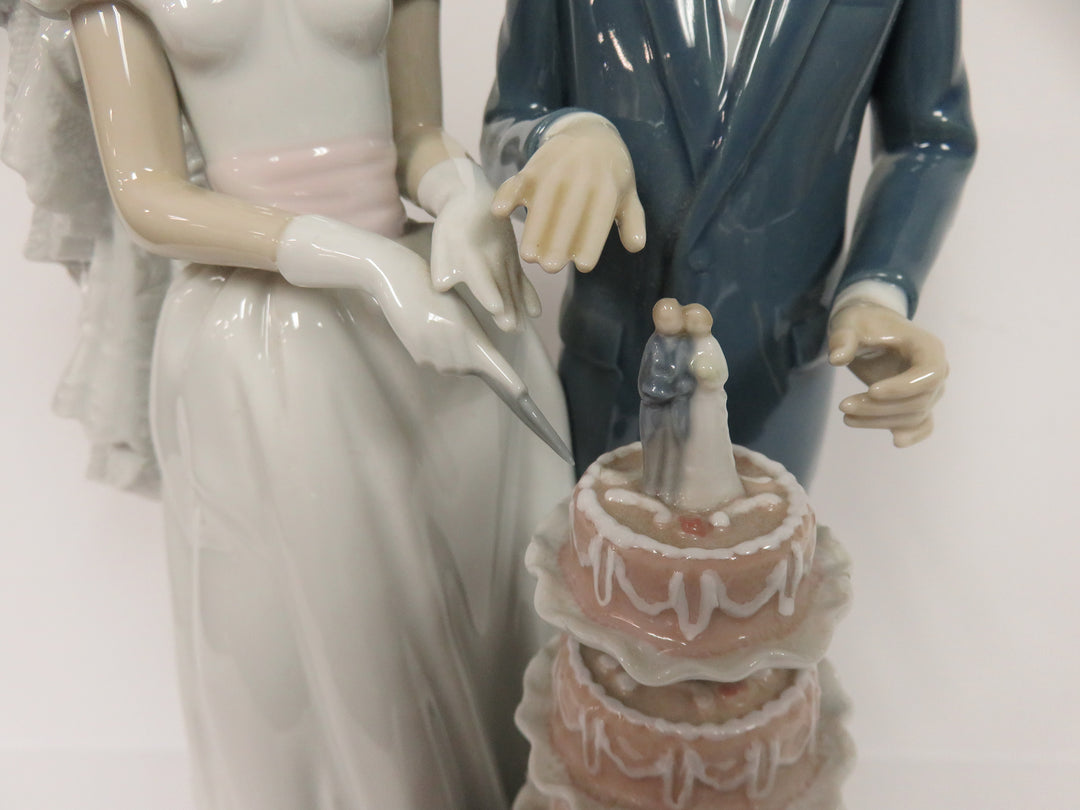 Lladró Wedding Figurine