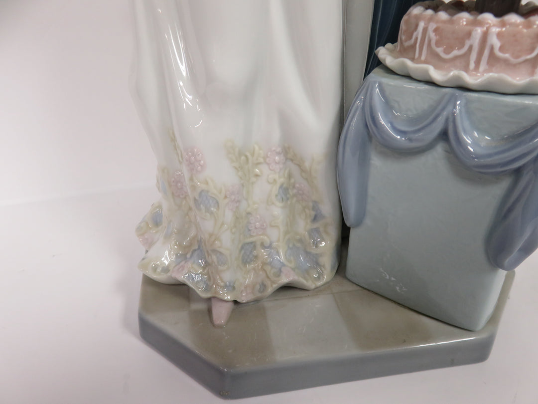 Lladró Wedding Figurine