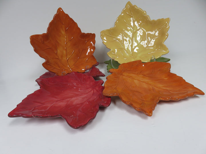 Maple Leaf Shaped Plates