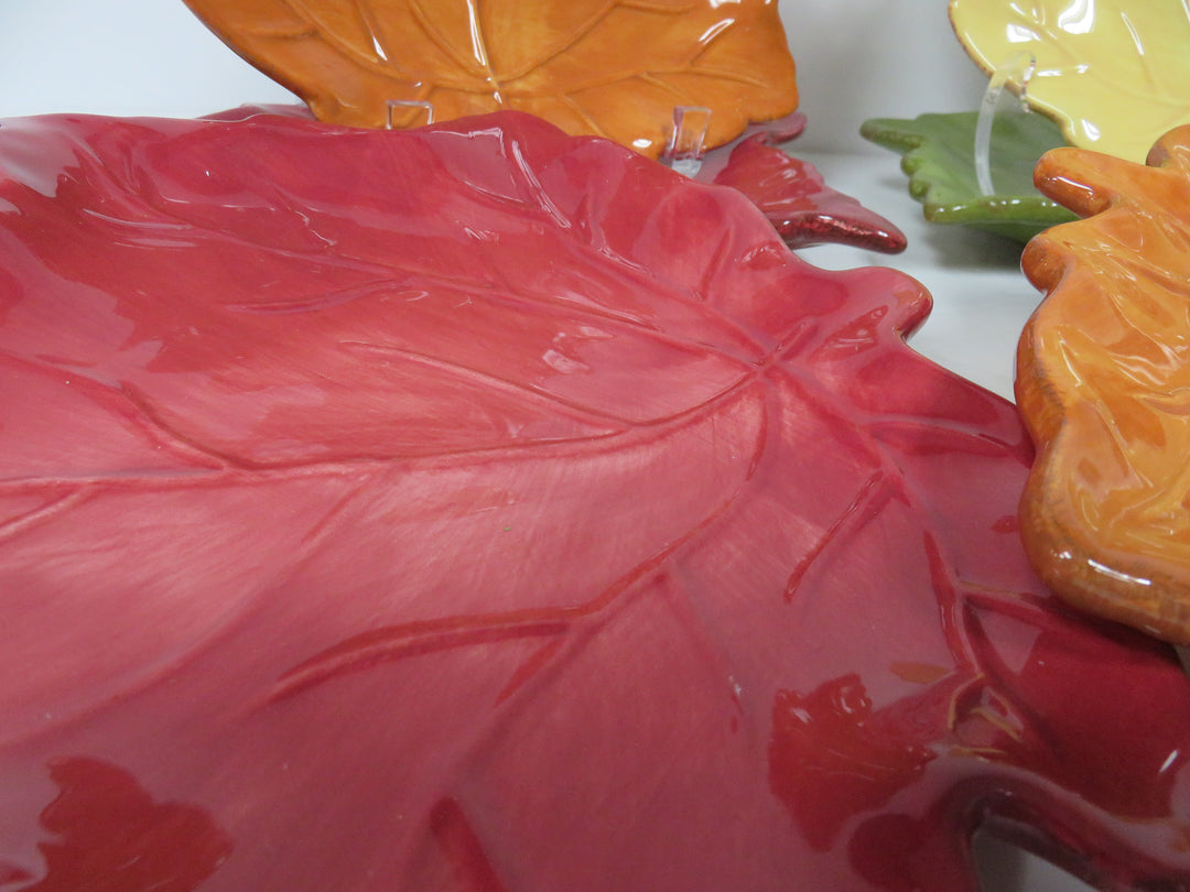 Maple Leaf Shaped Plates