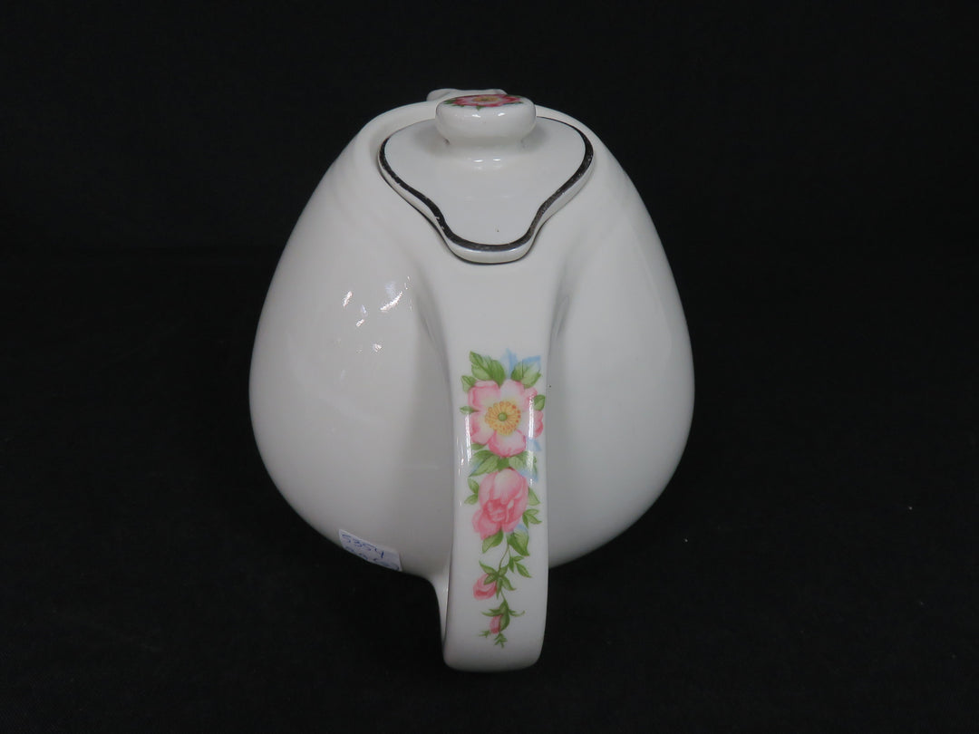 Hall's Soft White Teapot