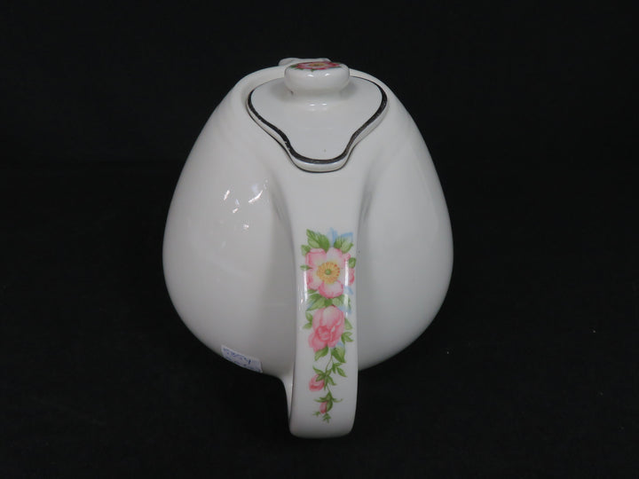 Hall's Soft White Teapot