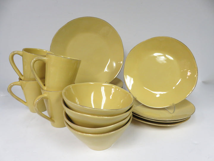 Crate & Barrel Dish Set