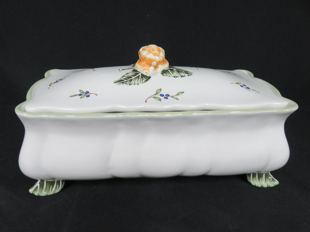 "Vintage Garden" Covered Dish
