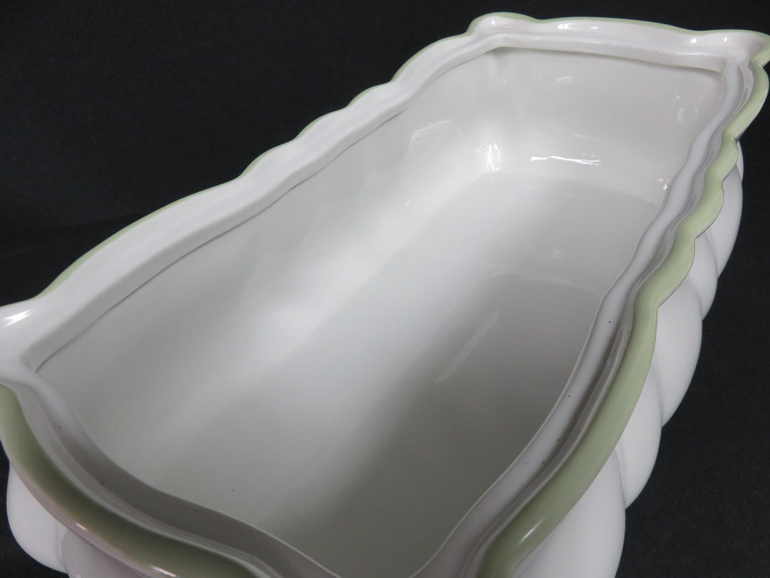 "Vintage Garden" Covered Dish