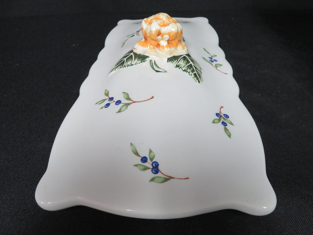 "Vintage Garden" Covered Dish