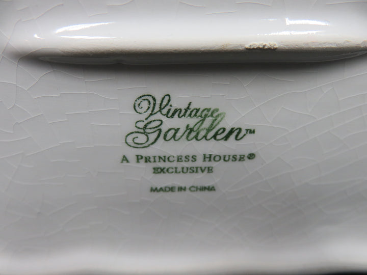 "Vintage Garden" Covered Dish