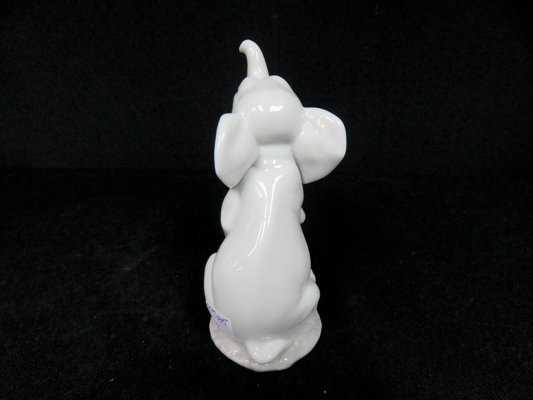 Lladró  Elephant Figurine